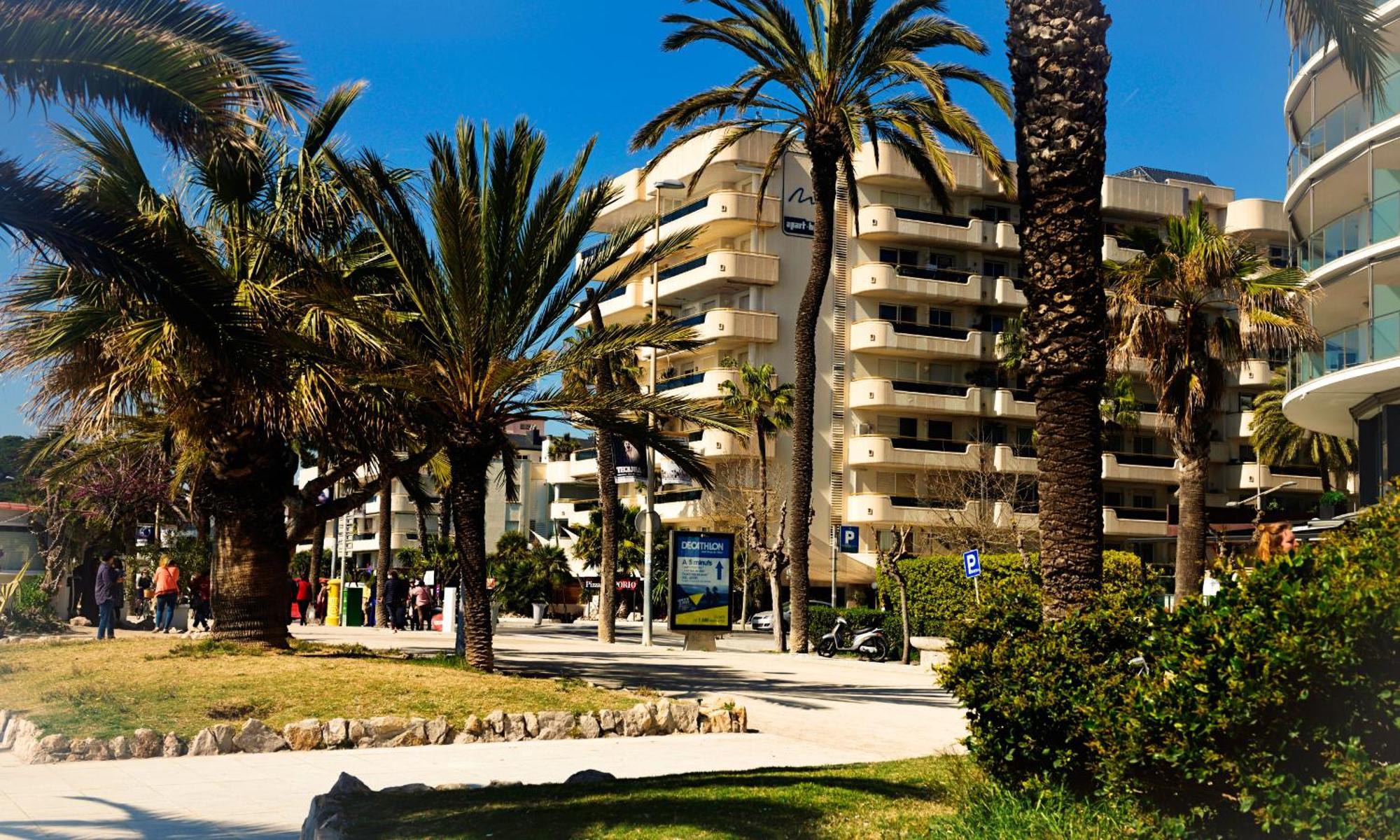 Frente Al Mar Con Piscina * Sitges