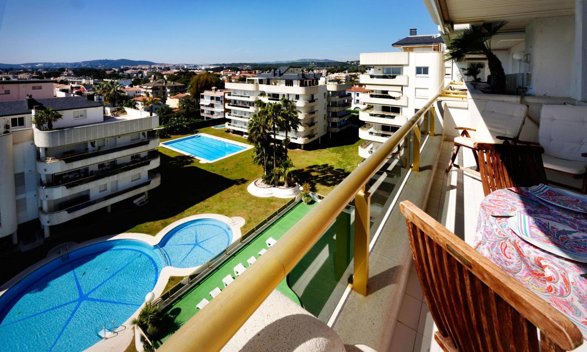 Appartamento Frente Al Mar Con Piscina